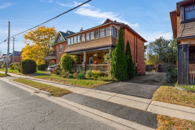 Duplex at 48 Brock Street, Barrie, ON L4N 2L7