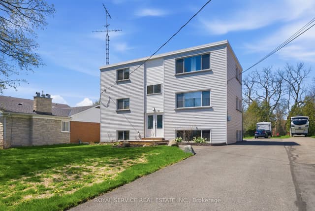 Triplex at 80 Princess Street, Port Hope, ON L1A 2R1