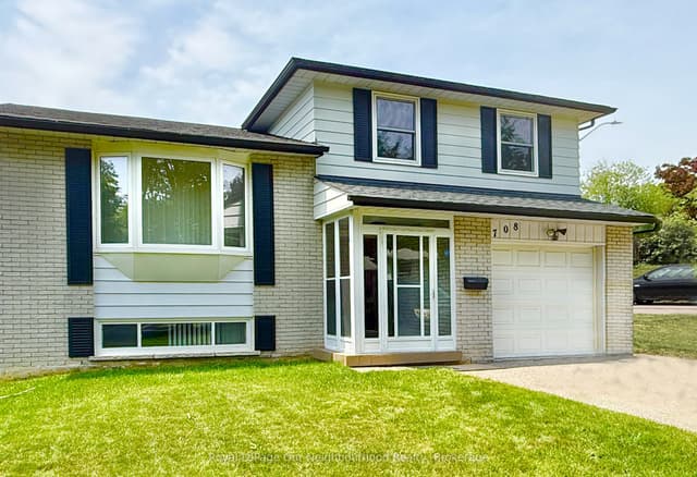Detached at 708 Waverly Street N, Oshawa, ON L1J 6C3