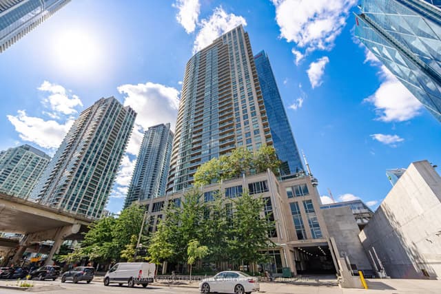 Condo Apartment at 18 Yonge Street 1807, Toronto, ON M5E 1Z8, Toronto C01