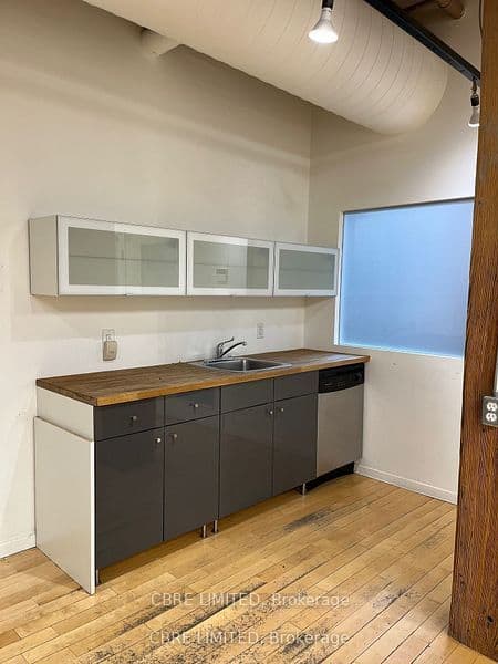 Office at 2 Berkeley Street 206, Toronto, ON M5A 4J5, Toronto C08