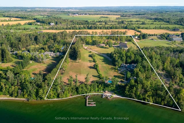 Detached at 2533 Ridge Road W, Oro-Medonte, ON L0L 2L0