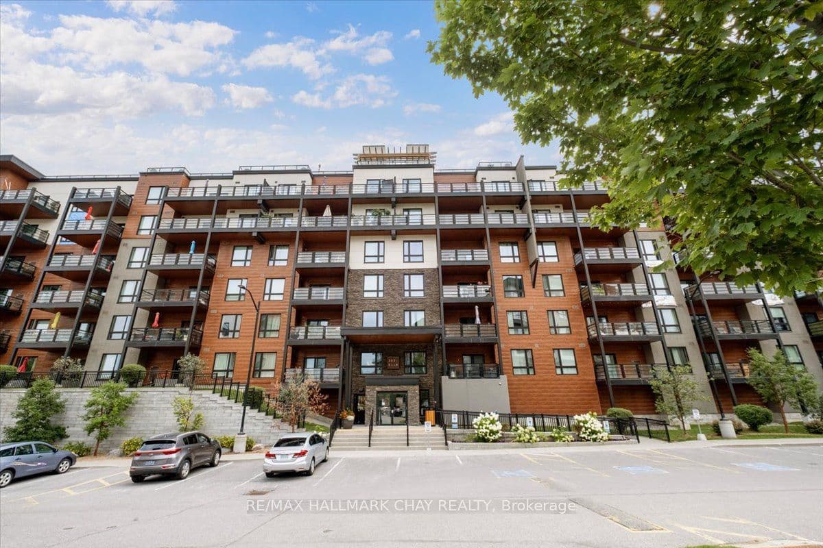 Suite 203 · Floor 2, Unit 203 · 302 Essa Rd