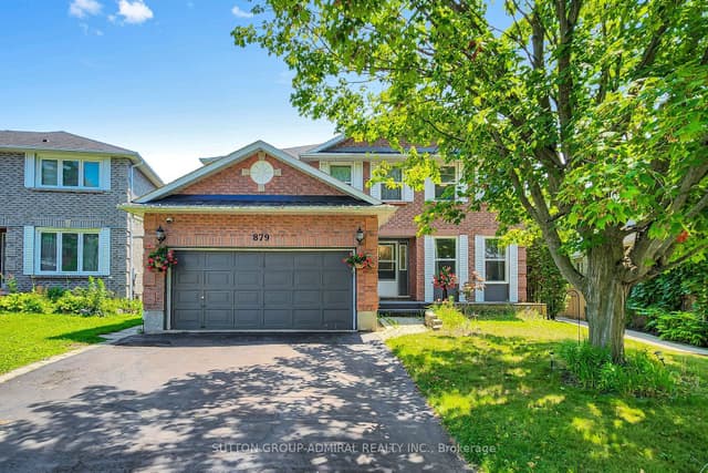 Detached at 879 Peggoty Circle, Oshawa, ON L1K 2G6