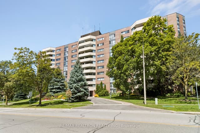 Condo Apartment at 40 Baif Boulevard 208, Richmond Hill, ON L4C 5M9