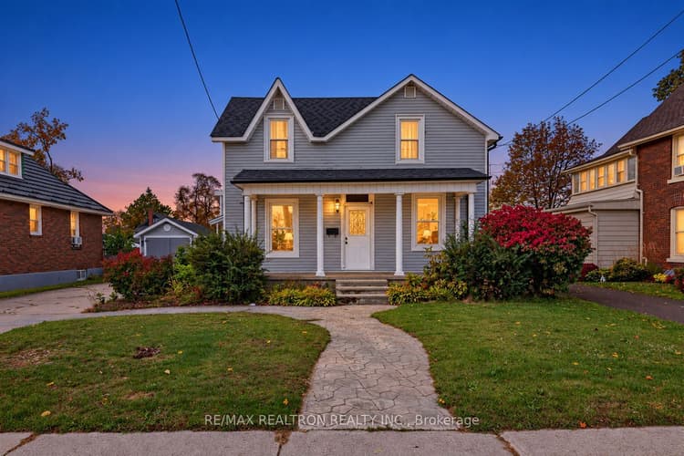 52 Parkside Drive
