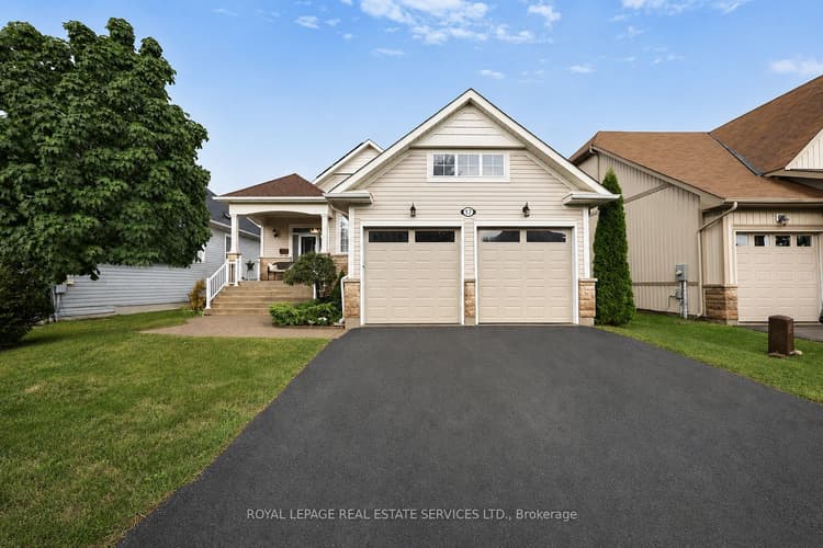 17 LEEWARD Circle