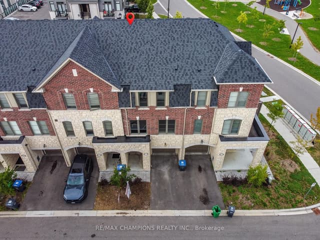 Att/Row/Townhouse at 4 Arcola Street, Brampton, ON L6P 4N6