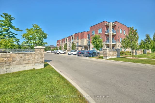 Condo Apartment at 529 South Pelham Road 205, Welland, ON L3C 0H7