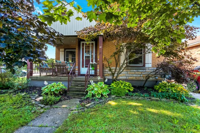 Detached at 84 Redan Street, St. Thomas, ON N5P 1V1