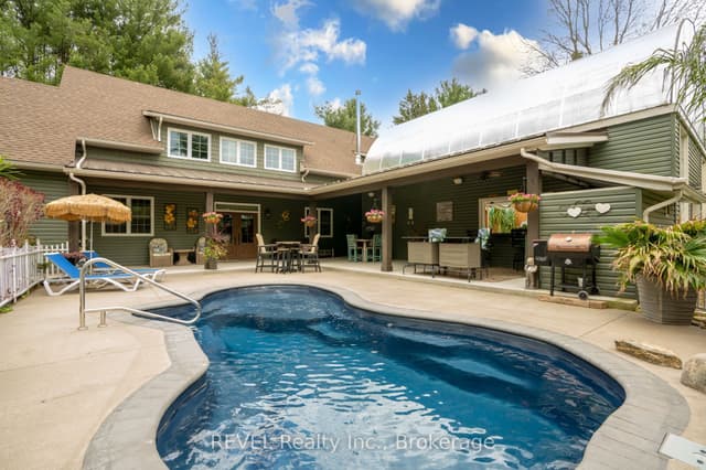Detached at 573 CANBORO Road, Pelham, ON L0S 1C0