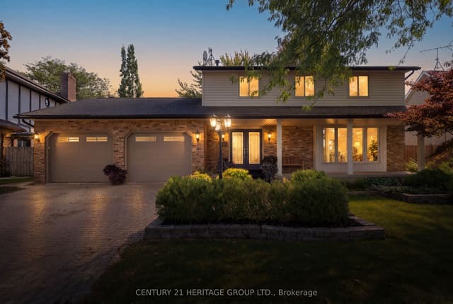 Detached at 121 South Riverview Drive, Amherstburg, ON N9V 2Y9