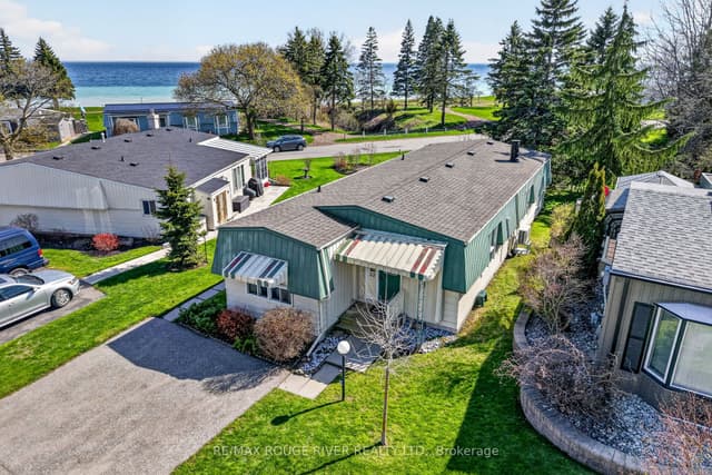 Detached at 22 Eastbank Road, Clarington, ON L1B 1A4