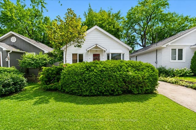 Detached at 138 Gradwell Drive, Toronto, ON M1M 2N2, Toronto E08