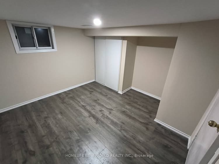 55 Chamberlain B1 Avenue