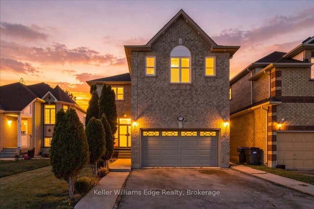 Detached at 671 Twain Avenue, Mississauga, ON L5W 1K7