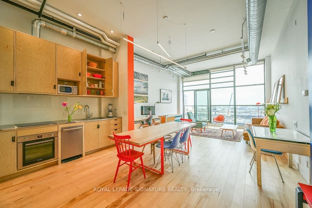 Suite 715 · Floor 7, Unit 715 · 43 Hanna Ave