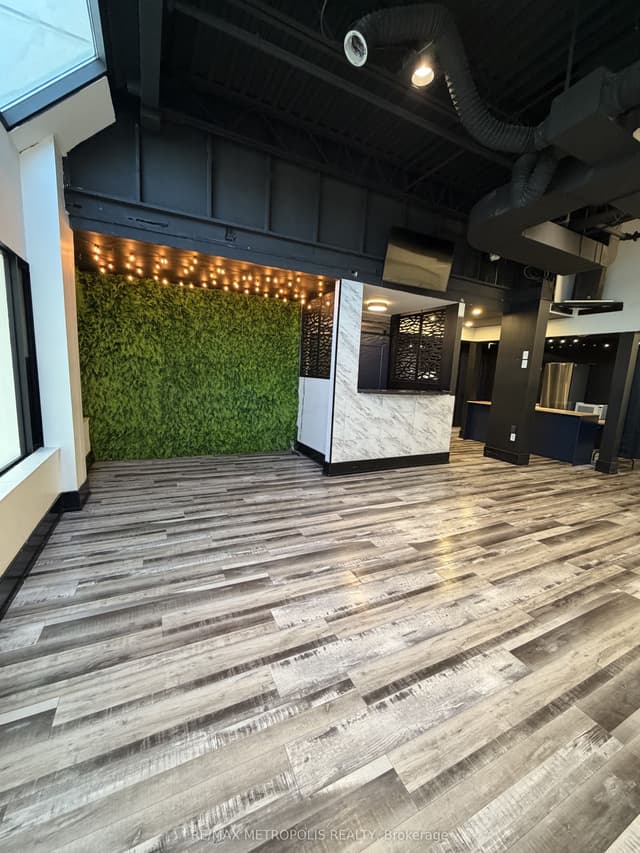 Sale Of Business at 501 Passmore Avenue 27, Toronto, ON M1V 5G4, Toronto E07