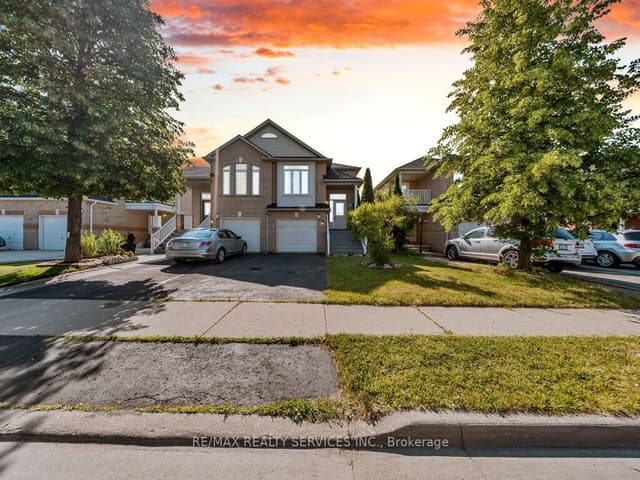Semi-Detached at 101 River Rock Crescent, Brampton, ON L7A 2W4