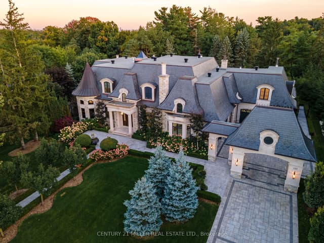Detached at 121 Rebecca Court, Vaughan, ON L6A 1G2