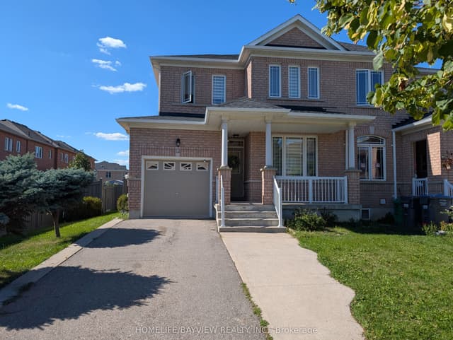 Att/Row/Townhouse at 32 Devonsleigh Drive, Brampton, ON L7A 3S3