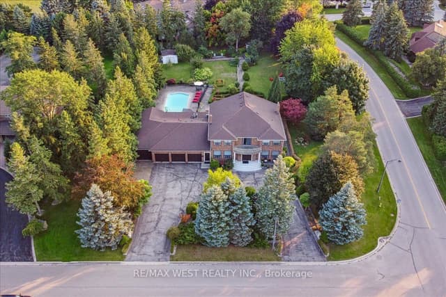 Detached at 190 Sandys Drive, Vaughan, ON L4L 3E3
