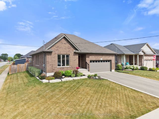 Detached at 147 Scholfield Avenue, Port Colborne, ON L3K 0A2
