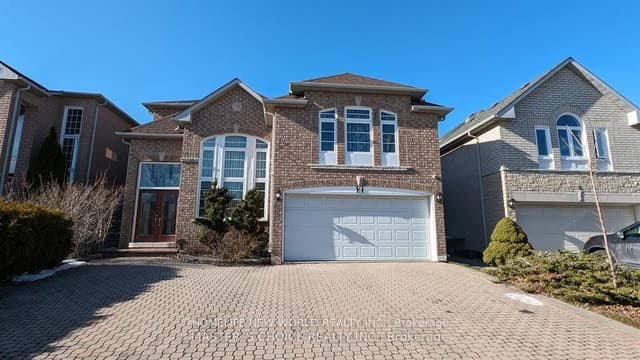 Detached at 6 Farmstead Road, Richmond Hill, ON L4S 1V8