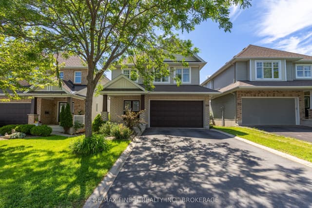 Detached at 896 Cottonwood Avenue, Kingston, ON K7K 0C6