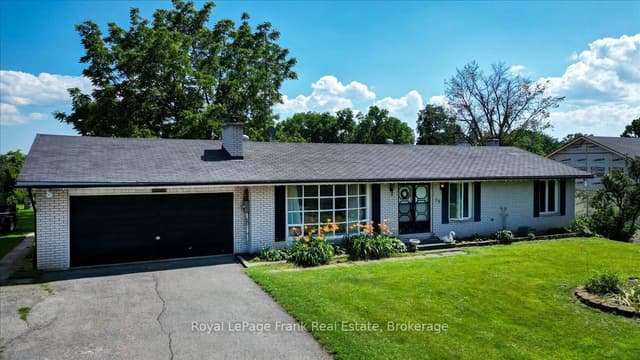 Detached at 19 County Rd 2, Otonabee-South Monaghan, ON K0L 1B0