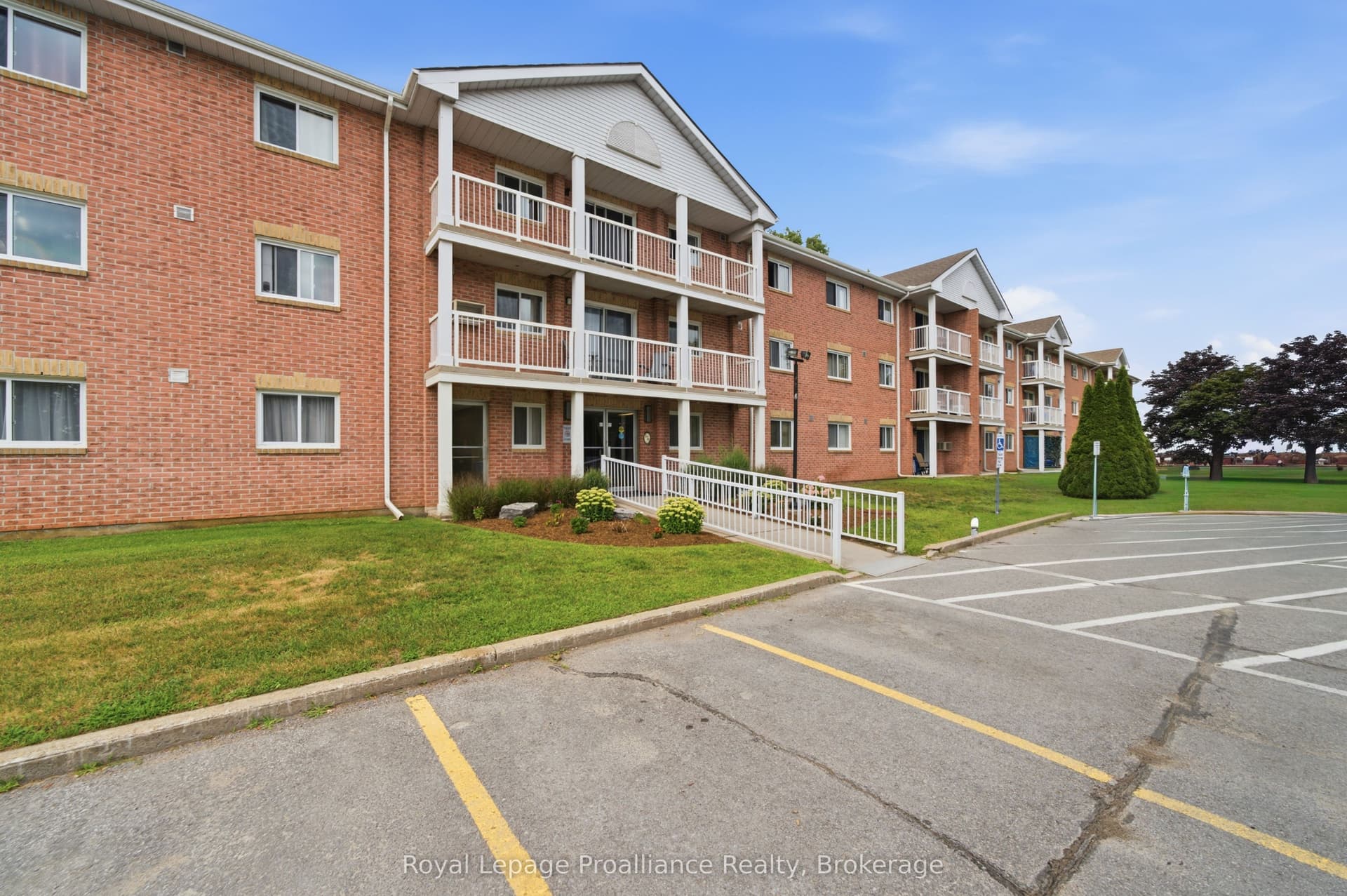 Suite 117 · Floor 1, Unit 117 · 175 Haig Rd