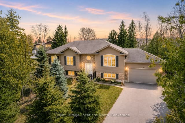 Detached at 45 William Avenue, Wasaga Beach, ON L9Z 2X3