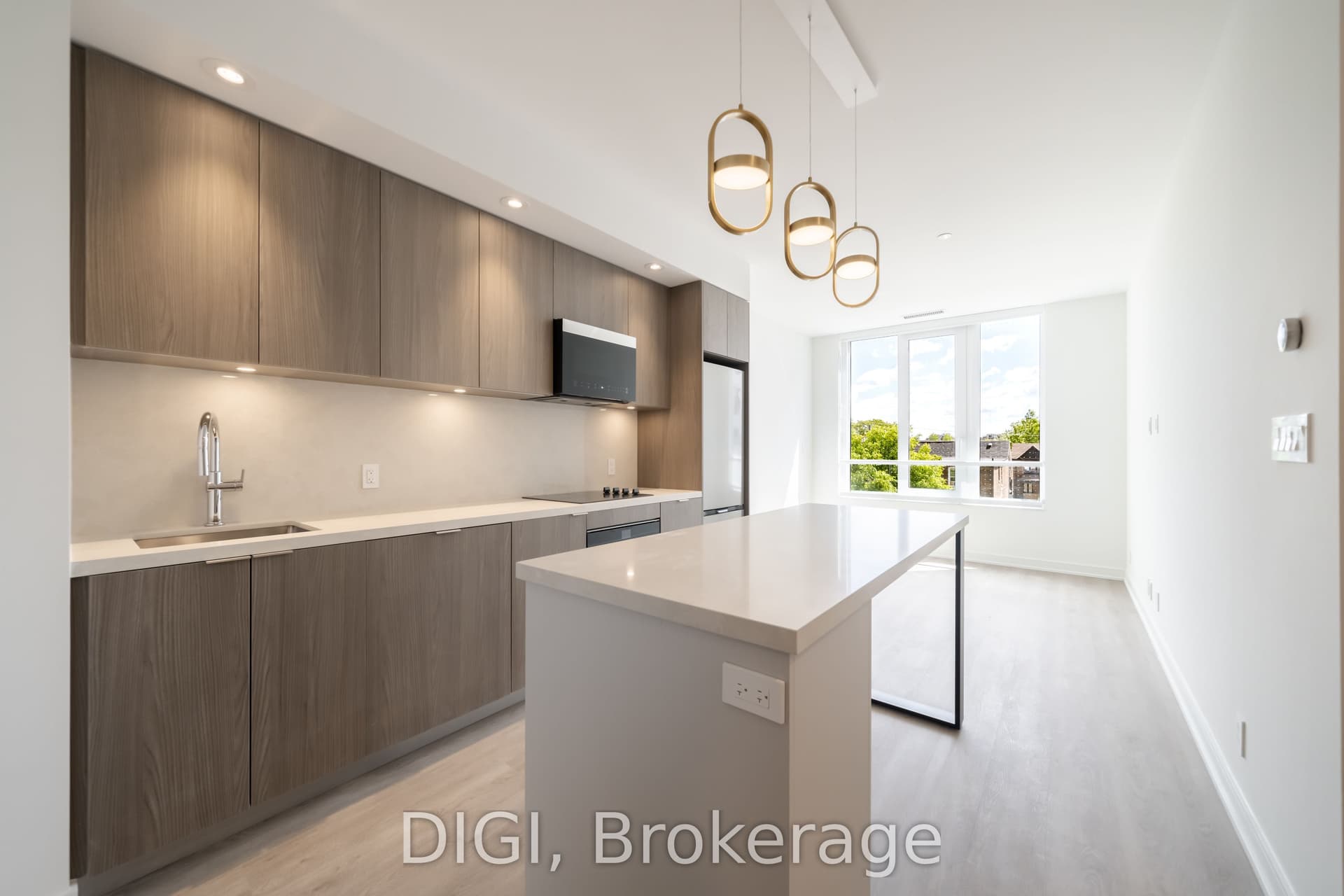 Suite W320, Unit W320 · 485 Perth Ave