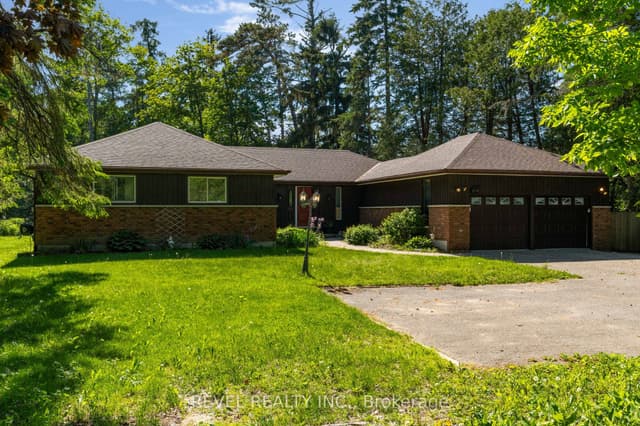Detached at 3964 GROVE Place, Innisfil, ON L9S 2S7