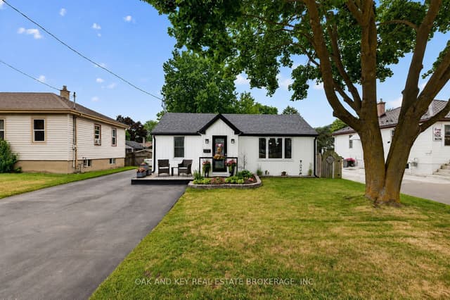 Detached at 323 Clarke Road, London East, ON N5W 5G3
