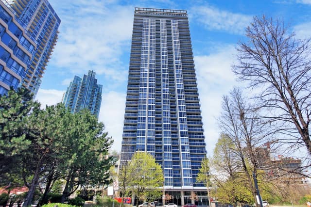 Condo Apartment at 223 Webb Drive 1013, Mississauga, ON L5B 4P2