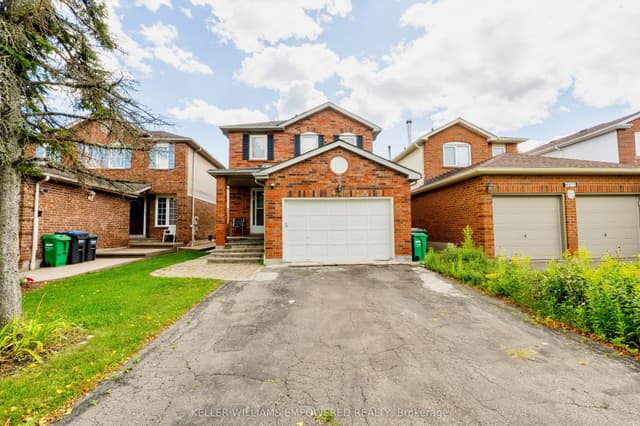 Detached at 4568 Donegal Drive, Mississauga, ON L5M 4H2