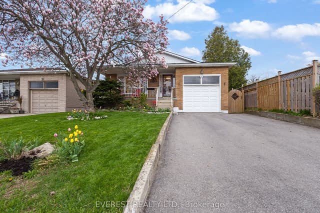 Detached at 27 Lavina Crescent, Hamilton, ON L9C 5S7