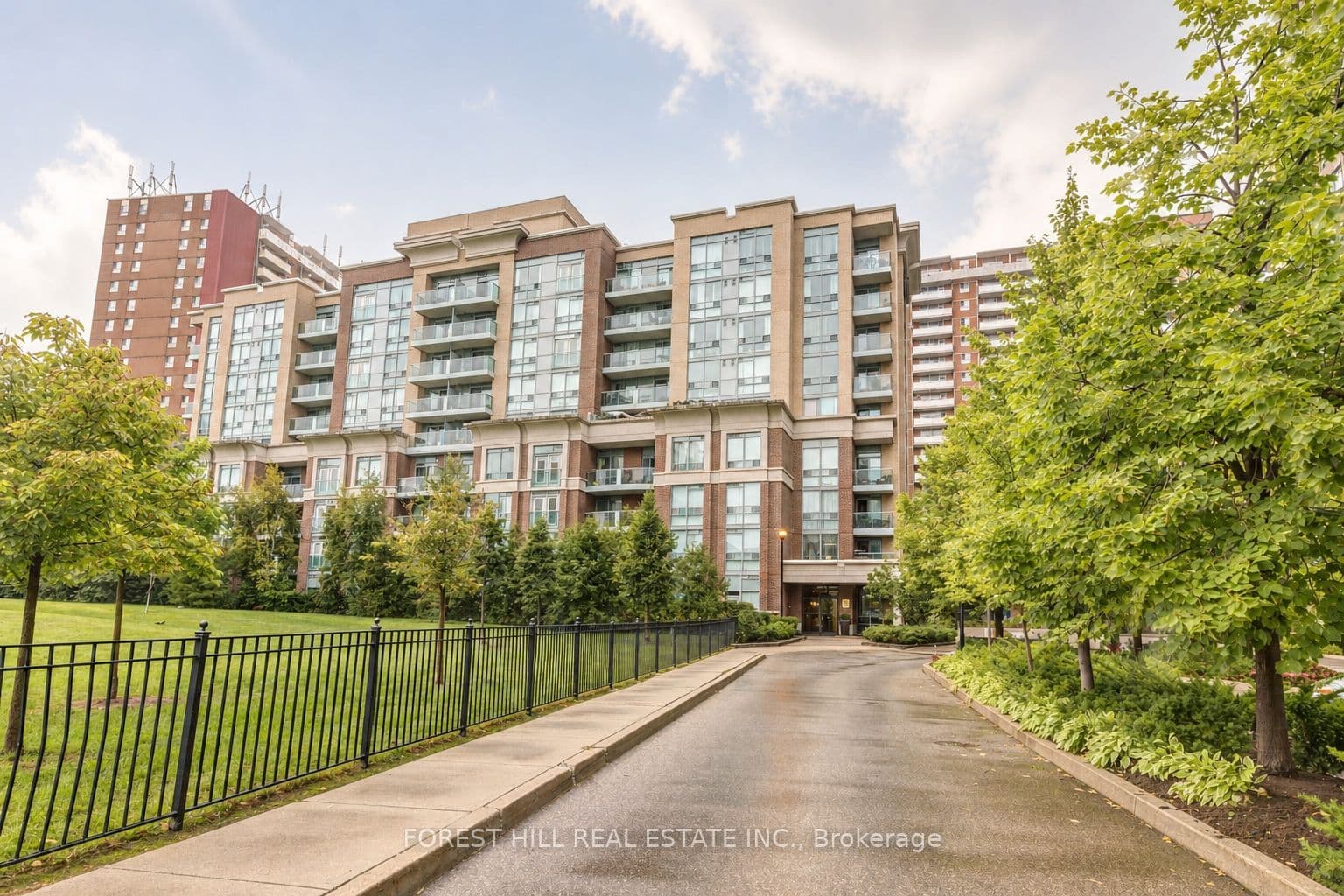Suite 709 · Floor 7, Unit 709 · 17 Michael Power Pl
