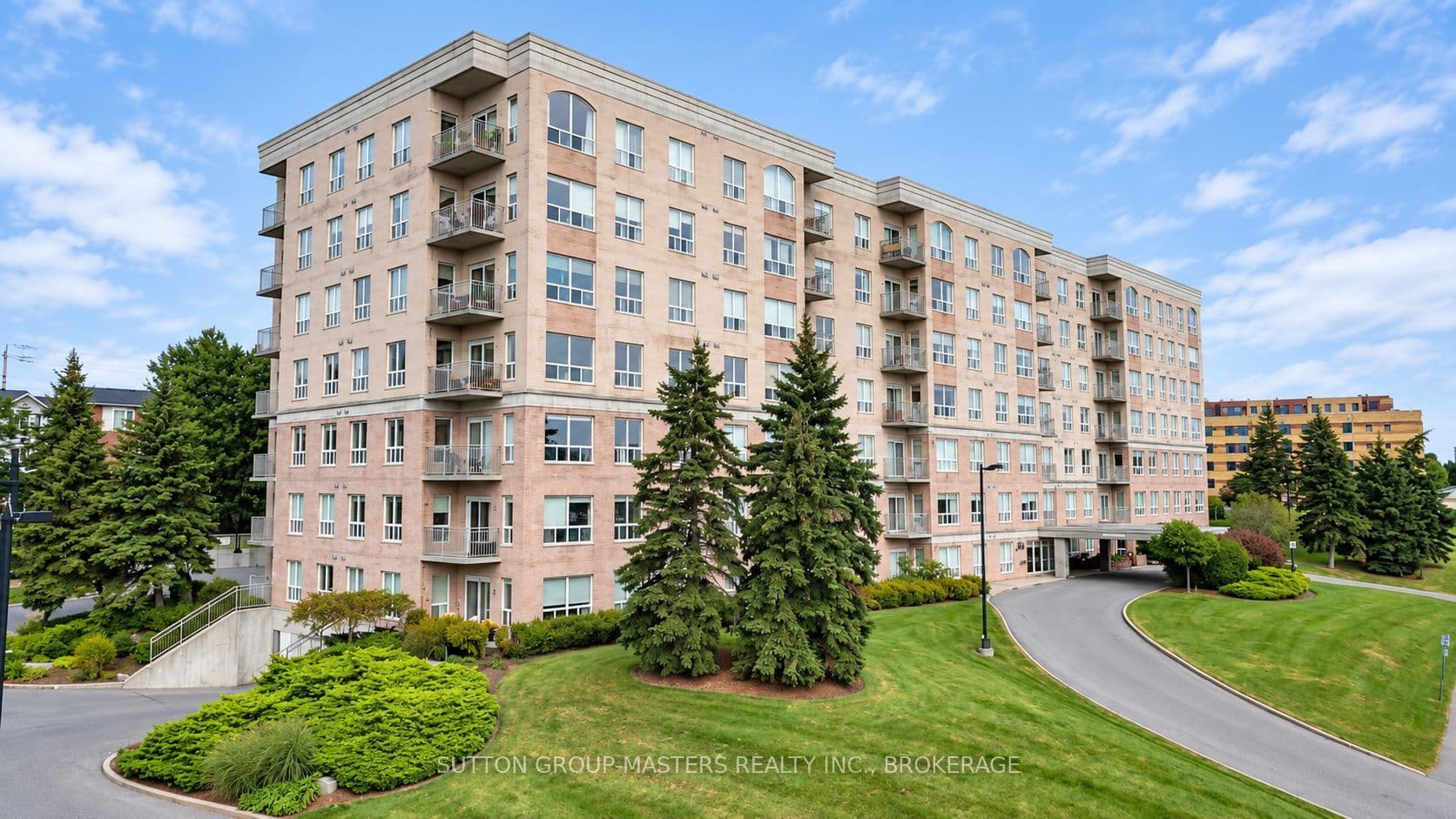 Suite 101 · Floor 1, Unit 101 · 350 Wellington St