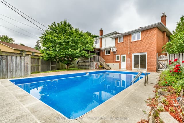 Detached at 9 Clay Court, Toronto, ON M9A 4S2, Toronto W08