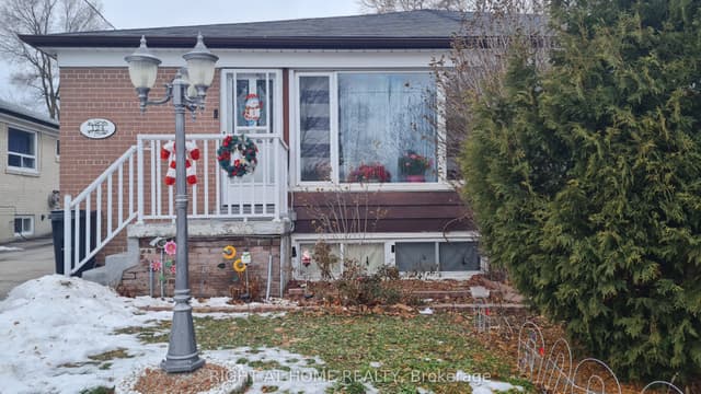 Semi-Detached at 124 Overture Road, Toronto, ON M1E 2W4, Toronto E10