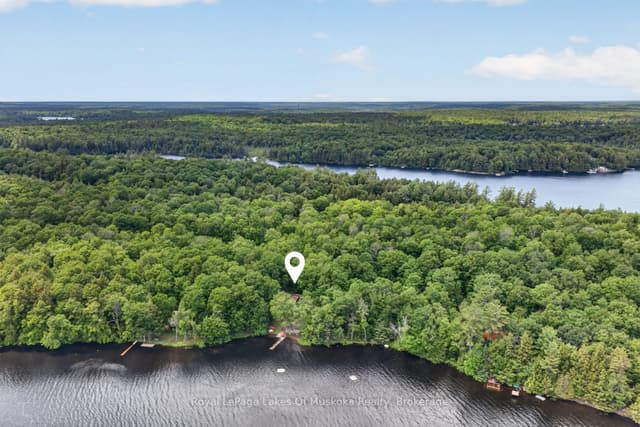 Detached at 1008 Seven Dwarfs Crescent, Bracebridge, ON P1L 1X1