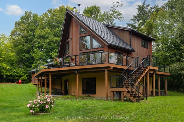 Detached at 5097 Highway 15, Kingston, ON K0H 2N0