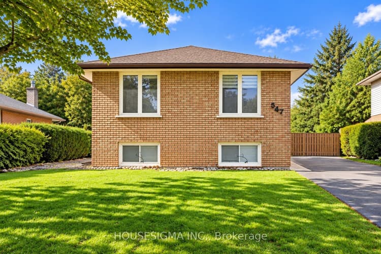 547 Barnes Crescent