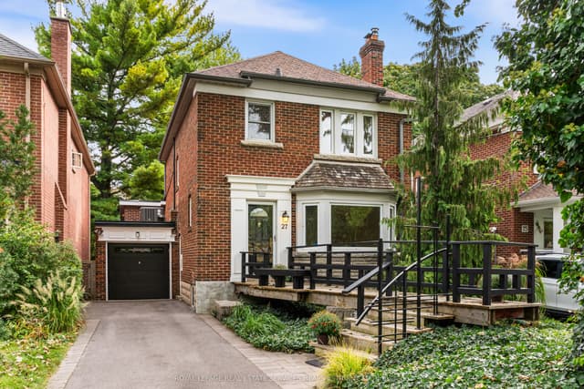 Detached at 27 Berney Crescent, Toronto, ON M4G 3G4, Toronto C11