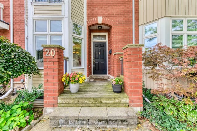 Att/Row/Townhouse at 20 The Greenery, Oakville, ON L6H 6J6
