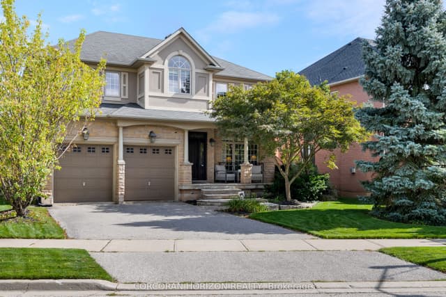 Detached at 1384 Ferncrest Road, Oakville, ON L6H 7W2