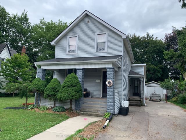 Duplex at 40 Barnes Street, St. Thomas, ON N5R 2V5