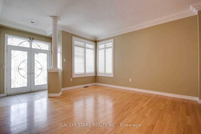 Detached at 4 Spall Court, Toronto, ON M1C 0B2, Toronto E10